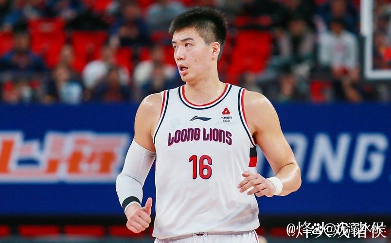 CBA-奎因30+6+9焦泊乔全中 广东战胜深圳 CBA-奎因30+6+9焦泊乔全中 广东战胜深圳